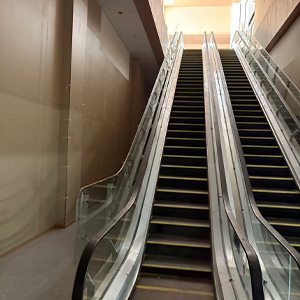 商场电梯扶梯护栏安装