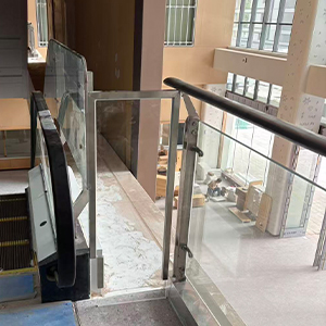 玻璃护栏